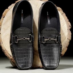 Bata Men Textured PU Loafers-picture-26