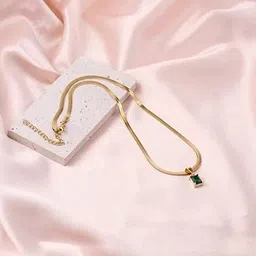 VIEN Gold-Plated Chain With Pendent-image-81