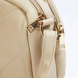 max PU Structured Shoulder Bag with Fringed image 5