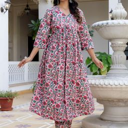 Charnest Floral Printed V-Neck Anarkali Kurta with Trousers-image-82