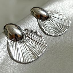 ANAMIKA Stainless Steel Silver-Plated Anti-Tarnish Oval Shaped Studs-picture-3