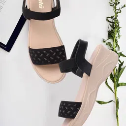 Colo Wedge Sandals-49