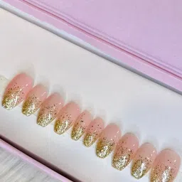 AMOK STORE Set Of 16 Reusable Artificial Nail Art Kit - Gold & Peach-13