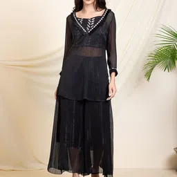 DEEBACO Embroidered Shoulder Strap Crop Top & Tunic With Palazzo-picture-6