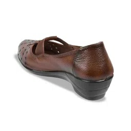 Metro Printed Wedge Pumps with Laser Cuts image 3