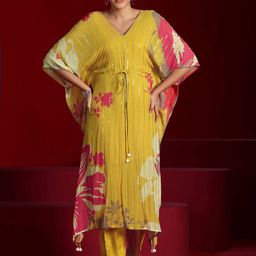 Libas Art floral Printed V-Neck Sequinned Tunic With Palazzo & Inner-picture-5