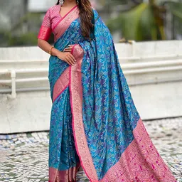 ELITE WEAVES Paisley Woven Design Zari Patola Saree-image-66