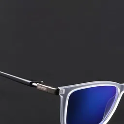 Voyage Unisex Square Sunglasses with Polarised and UV Protected Lens image 2