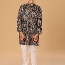 The Mini Trunk Boys Printed Regular Kurta with Trousers-16