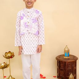 Aj DEZInES Girls Floral Printed Regular Pure Cotton Kurta with Trousers-image-72