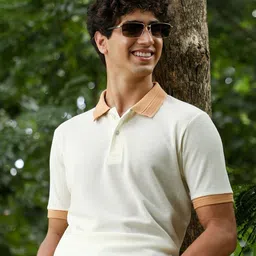 Campus Sutra Men Colourblocked Polo Collar Pockets T-shirt-picture-3
