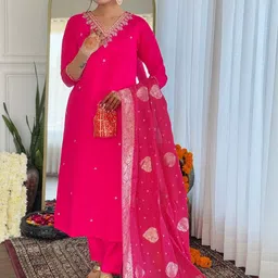 HERE&NOW Women Ethnic Motifs Embroidered Regular Thread Work Kurta with Trousers & With Dupatta-picture-1