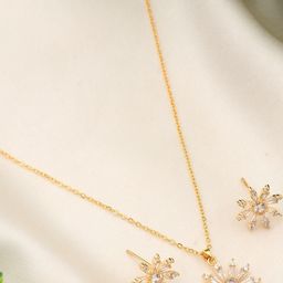 Beenth & Doneth Women Gold Necklace and Chains-image-36