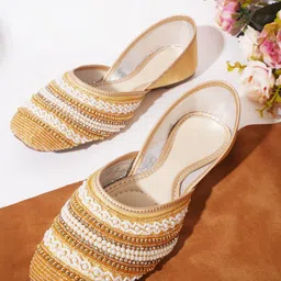 Froh Feet Women Embellished Synthetic Regular Ethnic Mojaris Flats-picture-57