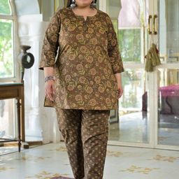 Lee Moda Printed Pure Cotton V-Neck Sleeves Tunic With Trouser Co-Ords-image-77