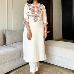 Aaysa Kurti Women Floral Embroidered Regular Thread Work Pure Cotton Kurta with Trousers-34