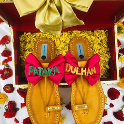 PehnawaCraft Women Ethnic One Toe Flats-image-100