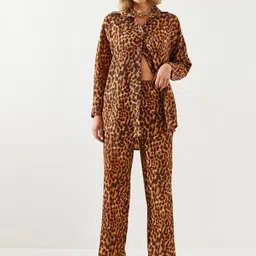 BIANCO LUCCI Printed Shirt With Trousers Co-Ords-image-11