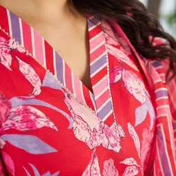 Moda Rapido Women Floral Printed Regular Kurta with Trousers & With Dupatta image 5