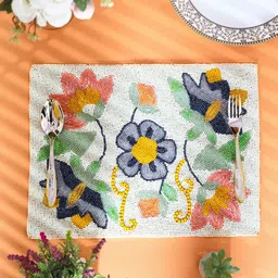 YWULY White & Pink Floral Beaded Table Placemats-50