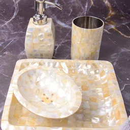 INDIA MEETS INDIA Cream-Coloured 4 piece Checked Bath Accessories Set-image-39