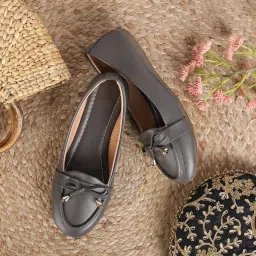 Women Flats Sandal-image-90