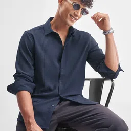 HIGHLANDER Men Solid Spread Collar Casual Shirt-picture-29