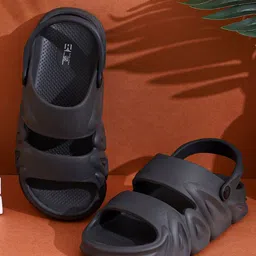 Hygear Men Self Design Clogs-picture-34