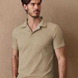 Genzy Men Self Design Polo Collar T-shirt-image-9