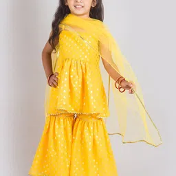 Tangerine Closet Girls Ethnic Motifs Printed Regular Top with Sharara & With Dupatta-picture-35