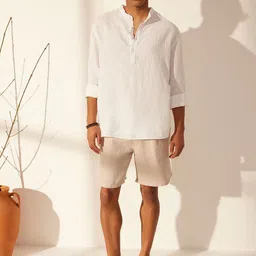 Trendyol Men Regular Fit Mid-Rise Linen Shorts-picture-18