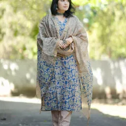 DIVASTRI Women Floral Printed Regular Kurta with Trousers & With Dupatta-picture-37