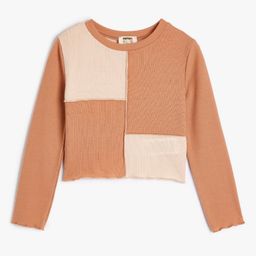Koton Girls Henley Neck Pockets T-shirt-image-37