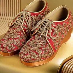 Metro Women Printed Fashion Flats-45