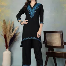 Shine N Sober Women Floral Embroidered Regular Aari Work Kurta with Trousers-55