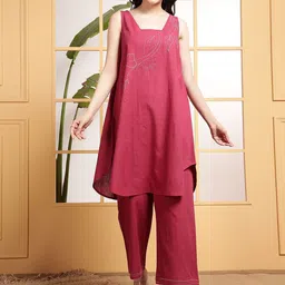 DEEBACO Embroidered Pure Cotton Top With Trousers Co-Ords-42