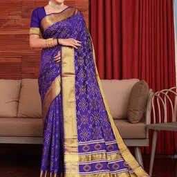 JUST FASHION Bandhani Zari Saree-picture-19