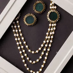 PANASH Gold-Plated Kundan Studded & Pearls Beaded JewellerySet-22