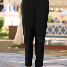 Vishudh V Neck Thread Work Straight Kurta With Trousers & With Dupatta image 5
