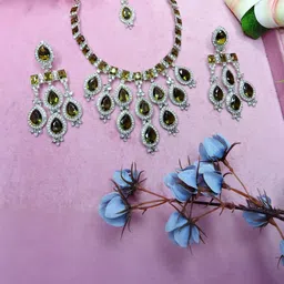 VATSALYA creation Alloy Gold- plated Green Jewellery Set-48