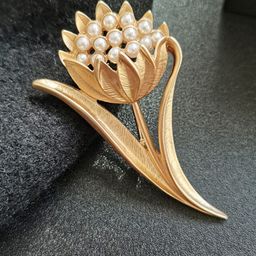 SYGA Artificial Beads Detail Floral Brooch-image-49