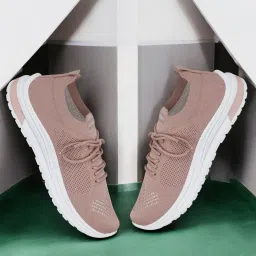 HC M7-2011 Latest Sneakers For Women-image-0