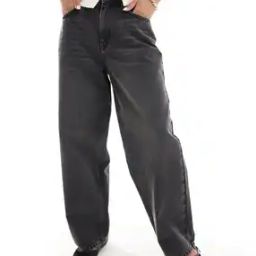 Women Petite Light-Wash Baggy Jeans-image-90
