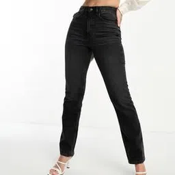 Women 90s Hourglass Straight Jeans-image-39