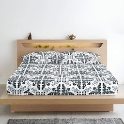 Aurave Black & White Floral Microfiber 210 TC Fitted King Bedsheet with 2 Pillow Covers-image-18