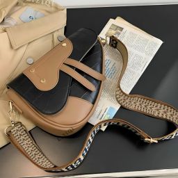 Black Women Sling Bag Stylish trendy Sling bags for Girls-image-30