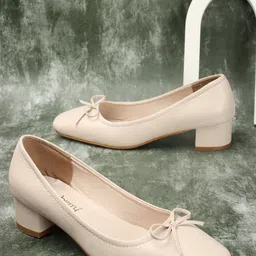 DressBerry Cream-Coloured Bow Detail Block Heel Pumps-28