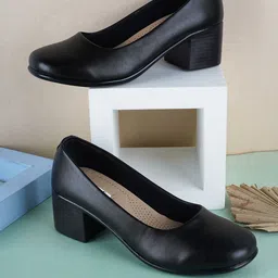 ELLE Round Toe Block Pumps-4