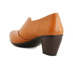 ELLE Pointed Toe Block Pumps image 2