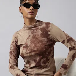 SHOWOFF Abstract Printed High Neck Top-picture-6